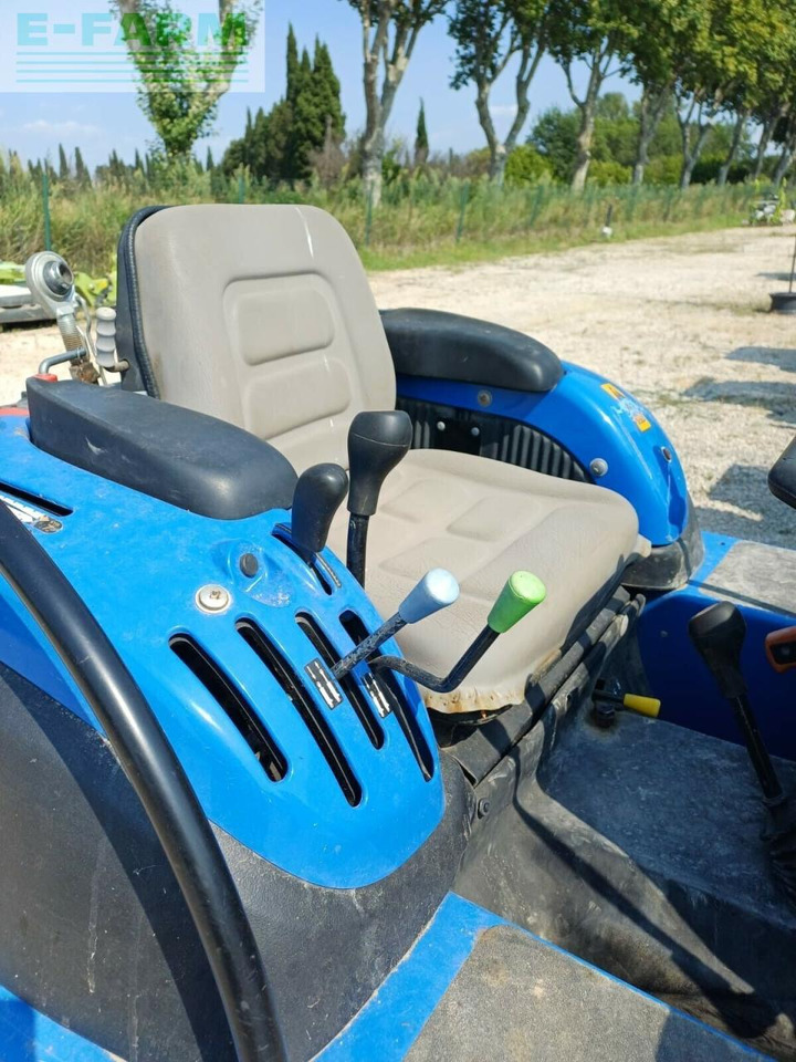 New Holland t 4030 f - Farm tractor: picture 4 New Holland t 4030 f - Farm tractor: picture 4