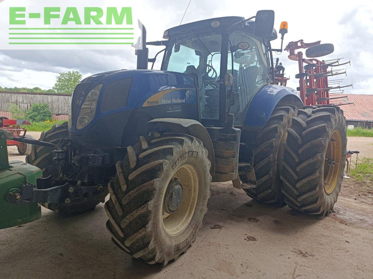 New Holland t 6090 active - Farm tractor: picture 2 New Holland t 6090 active - Farm tractor: picture 2