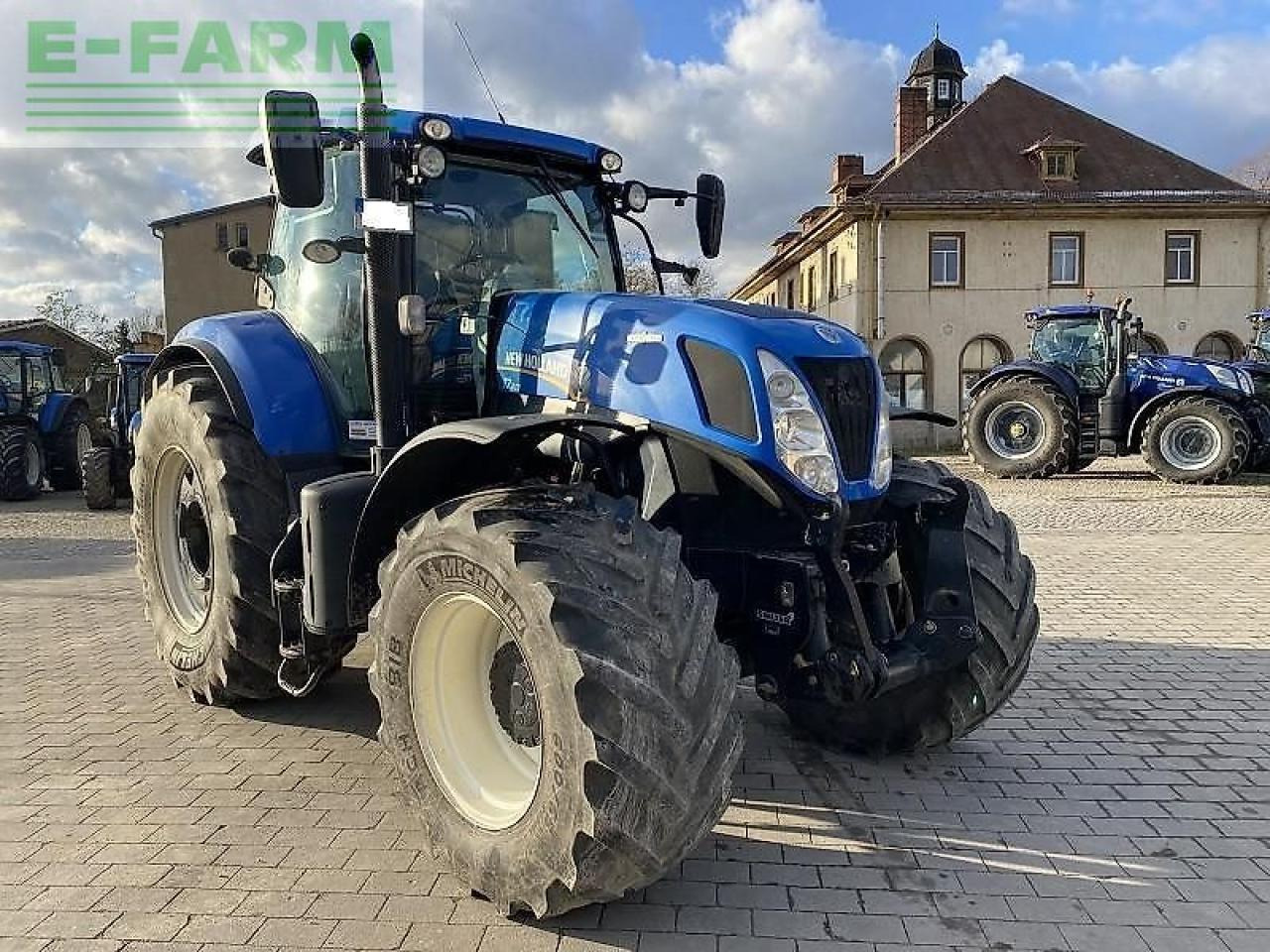 New Holland t 7.220 ac - Farm tractor: picture 5 New Holland t 7.220 ac - Farm tractor: picture 5