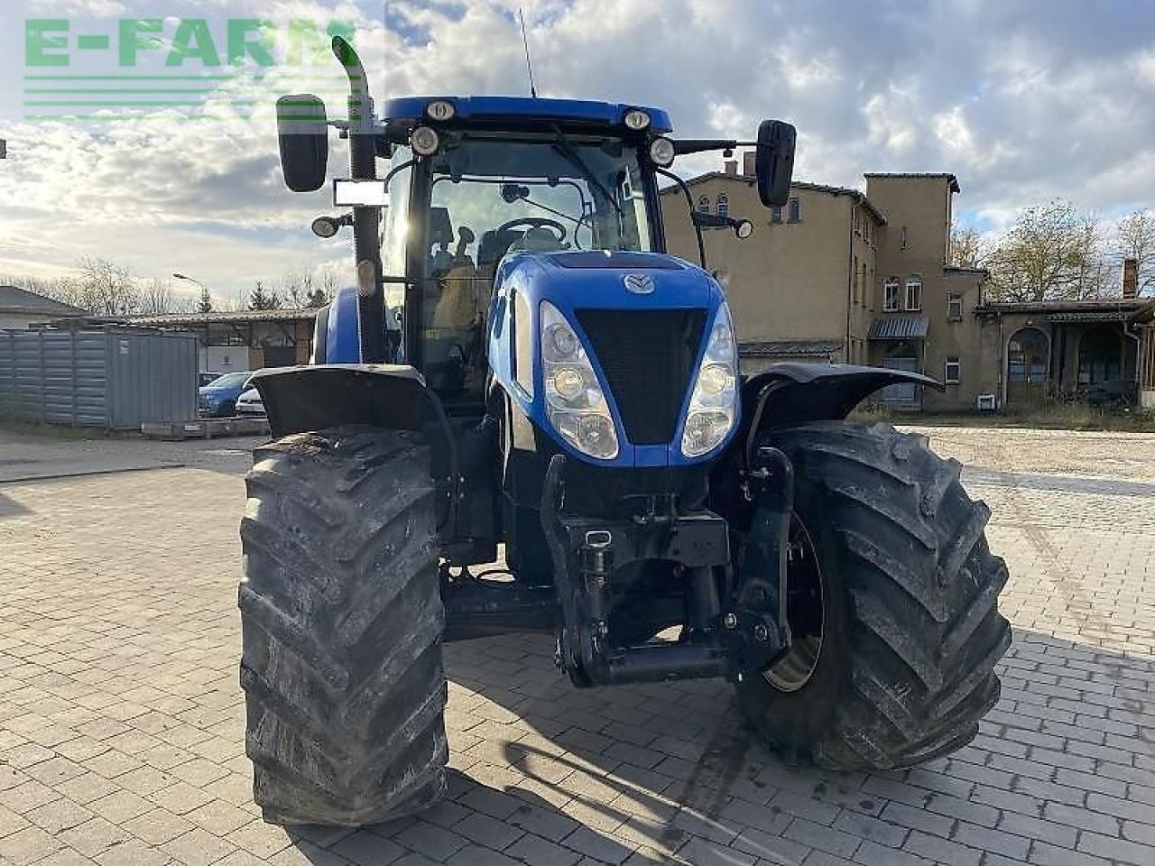 New Holland t 7.220 ac - Farm tractor: picture 4 New Holland t 7.220 ac - Farm tractor: picture 4