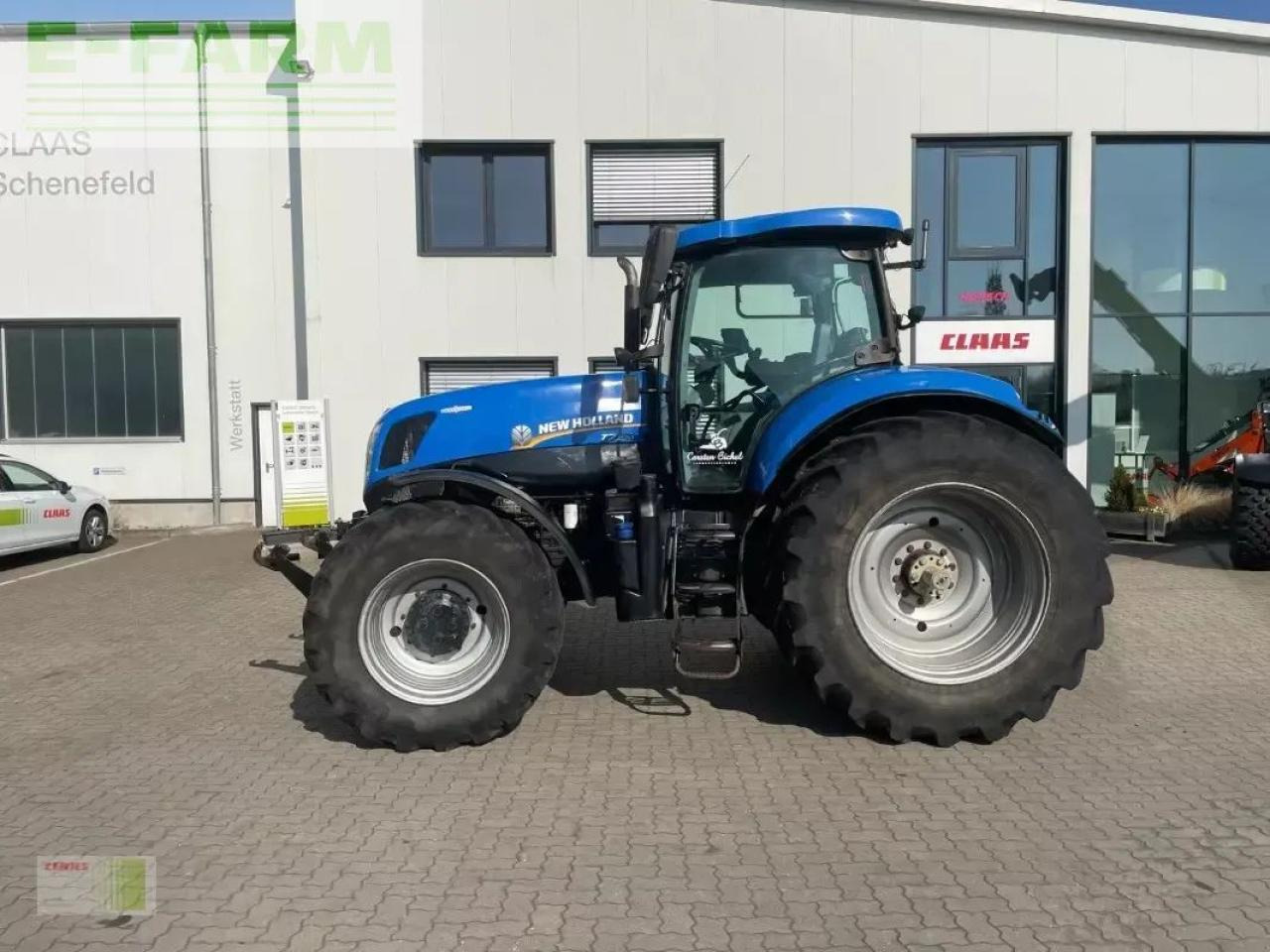 New Holland t 7.270 - Farm tractor: picture 1 New Holland t 7.270 - Farm tractor: picture 1