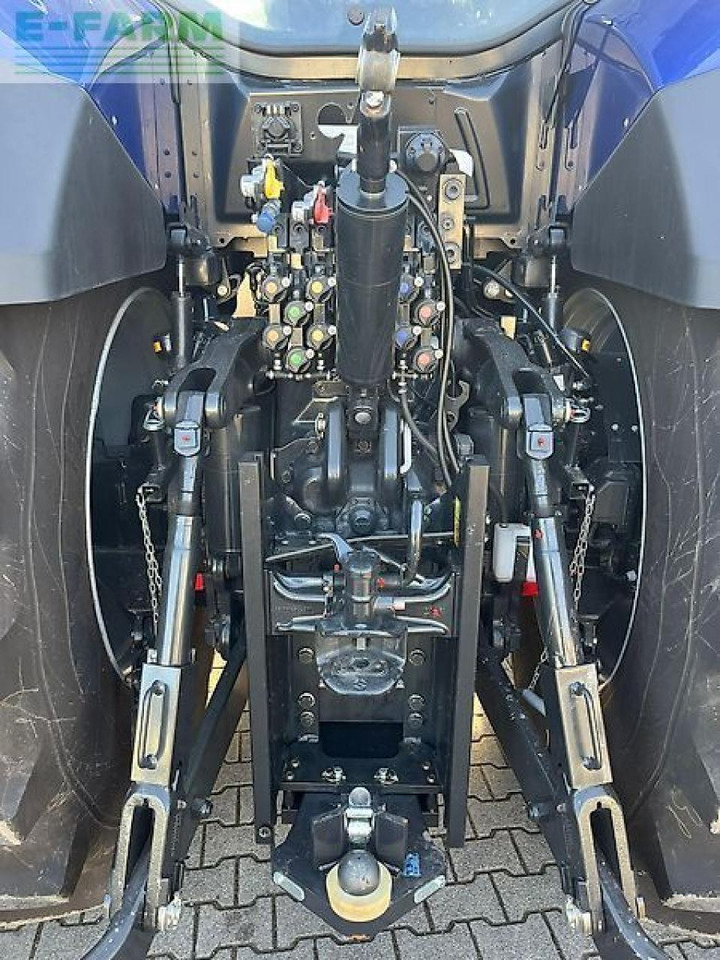 Farm tractor New Holland t 7.315 ac hd: picture 9