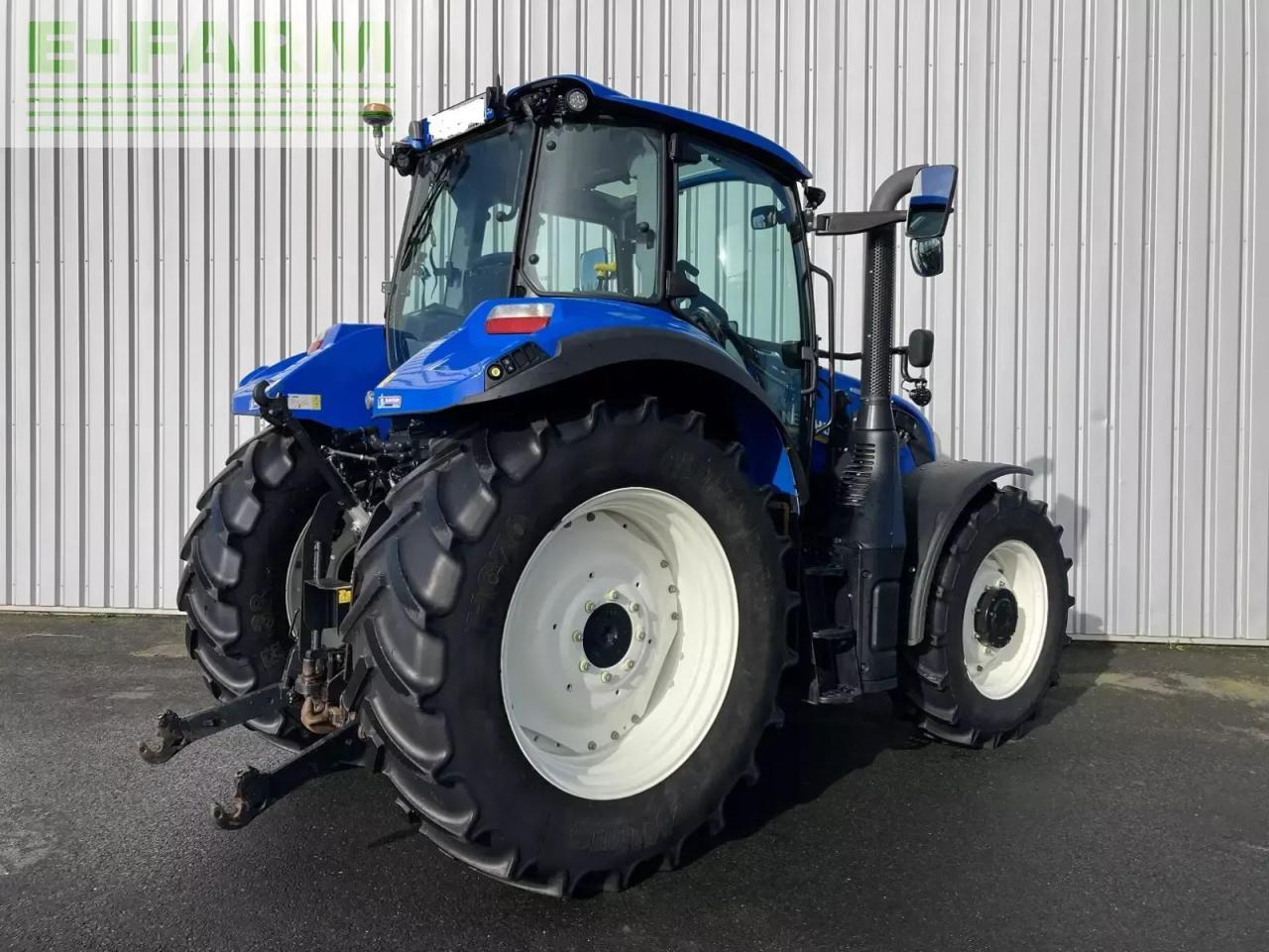 New Holland t5.100 evolution - Farm tractor: picture 5 New Holland t5.100 evolution - Farm tractor: picture 5