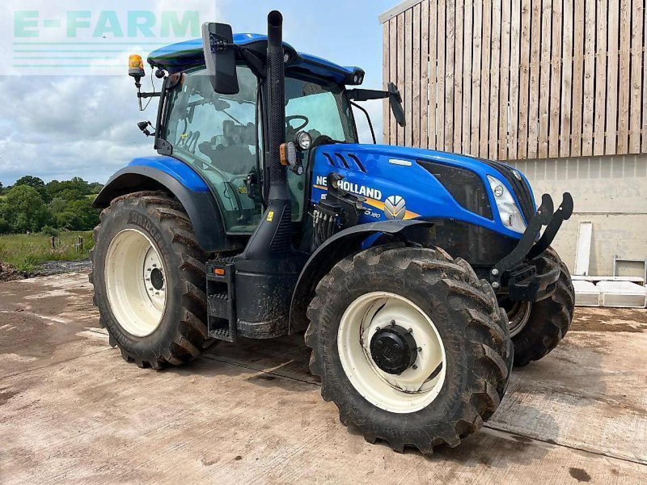 New Holland t6.180 - Farm tractor: picture 1 New Holland t6.180 - Farm tractor: picture 1