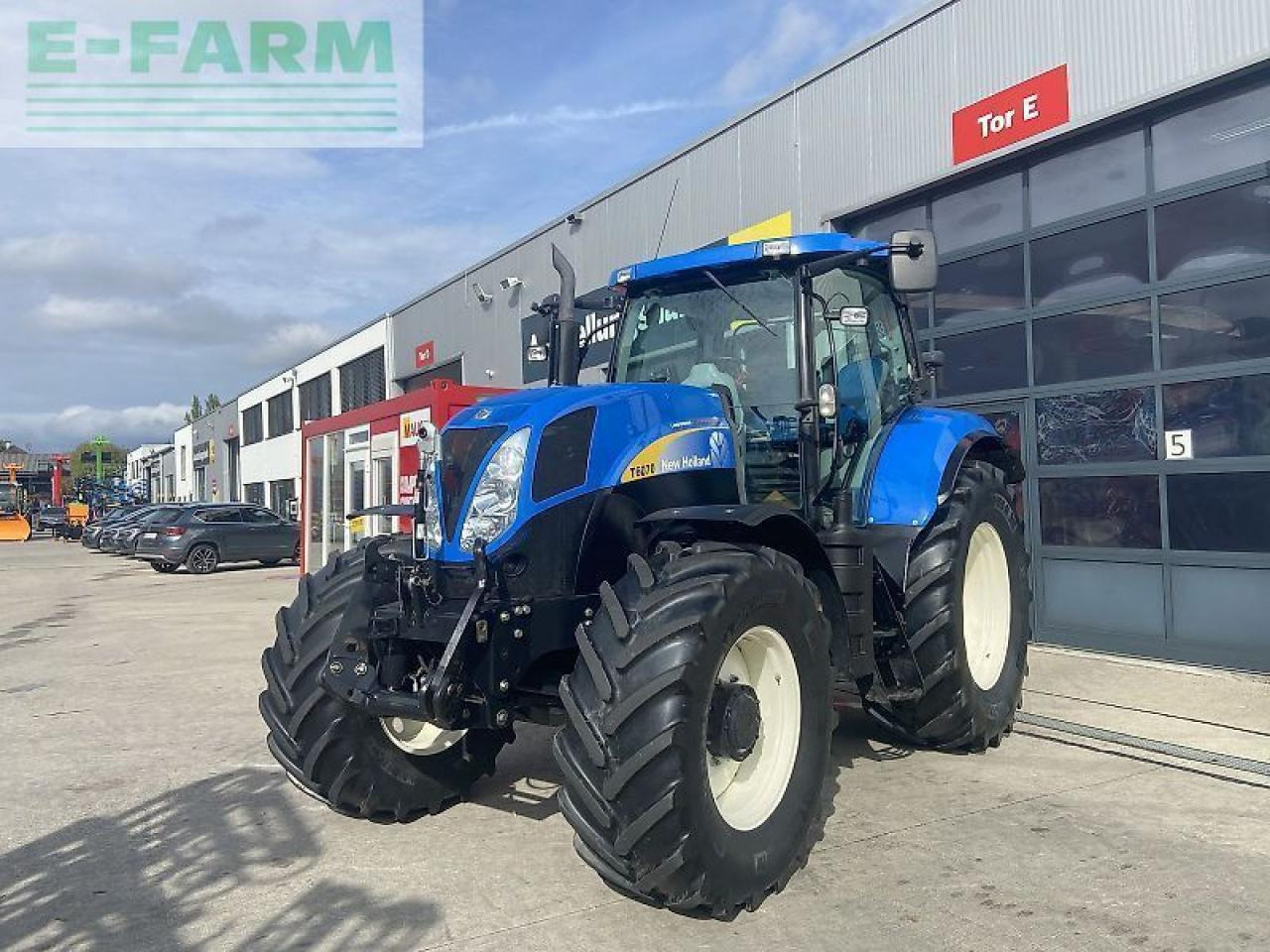 New Holland t6070 range & power command - Farm tractor: picture 1 New Holland t6070 range & power command - Farm tractor: picture 1
