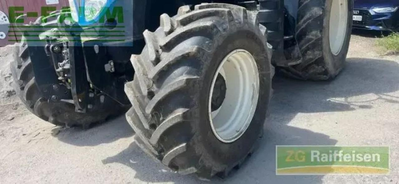 New Holland t6090 - Farm tractor: picture 2 New Holland t6090 - Farm tractor: picture 2