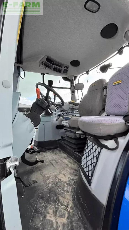 New Holland t7.195s pc s5 - Farm tractor: picture 4 New Holland t7.195s pc s5 - Farm tractor: picture 4