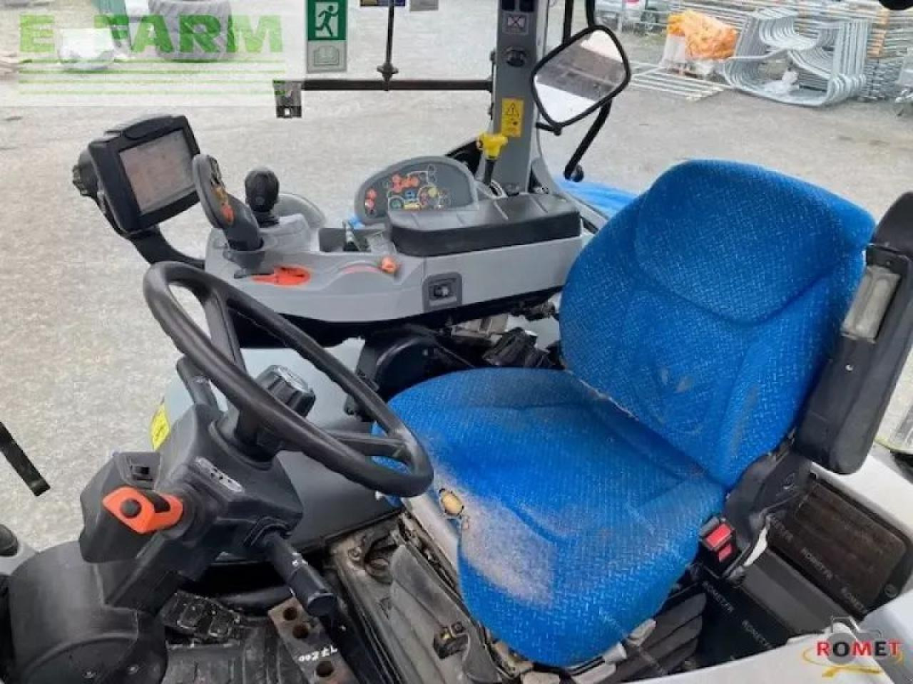 New Holland t7.200 autocomma - Farm tractor: picture 5 New Holland t7.200 autocomma - Farm tractor: picture 5