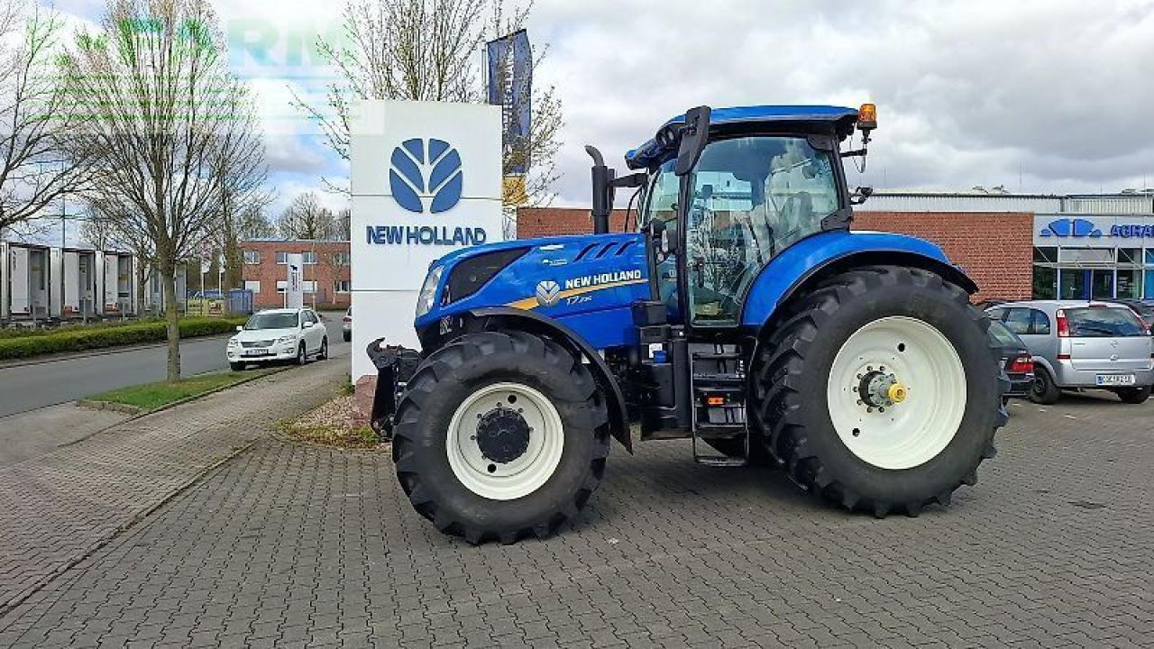 New Holland t7.230 ac - Farm tractor: picture 1 New Holland t7.230 ac - Farm tractor: picture 1