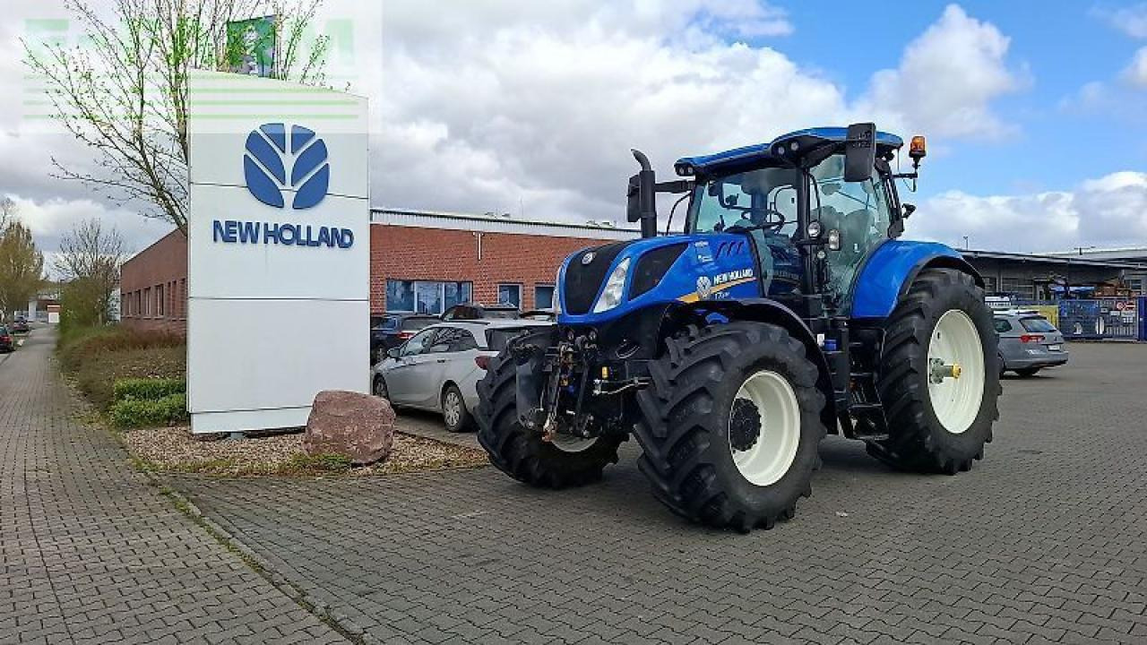 New Holland t7.230 ac - Farm tractor: picture 2 New Holland t7.230 ac - Farm tractor: picture 2
