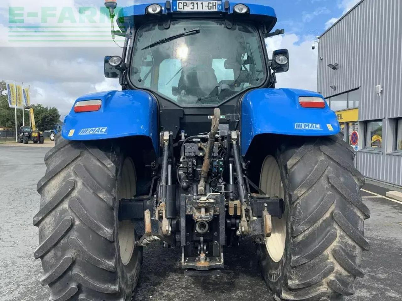 Farm tractor New Holland t7.235 auto command: picture 9 Farm tractor New Holland t7.235 auto command: picture 9