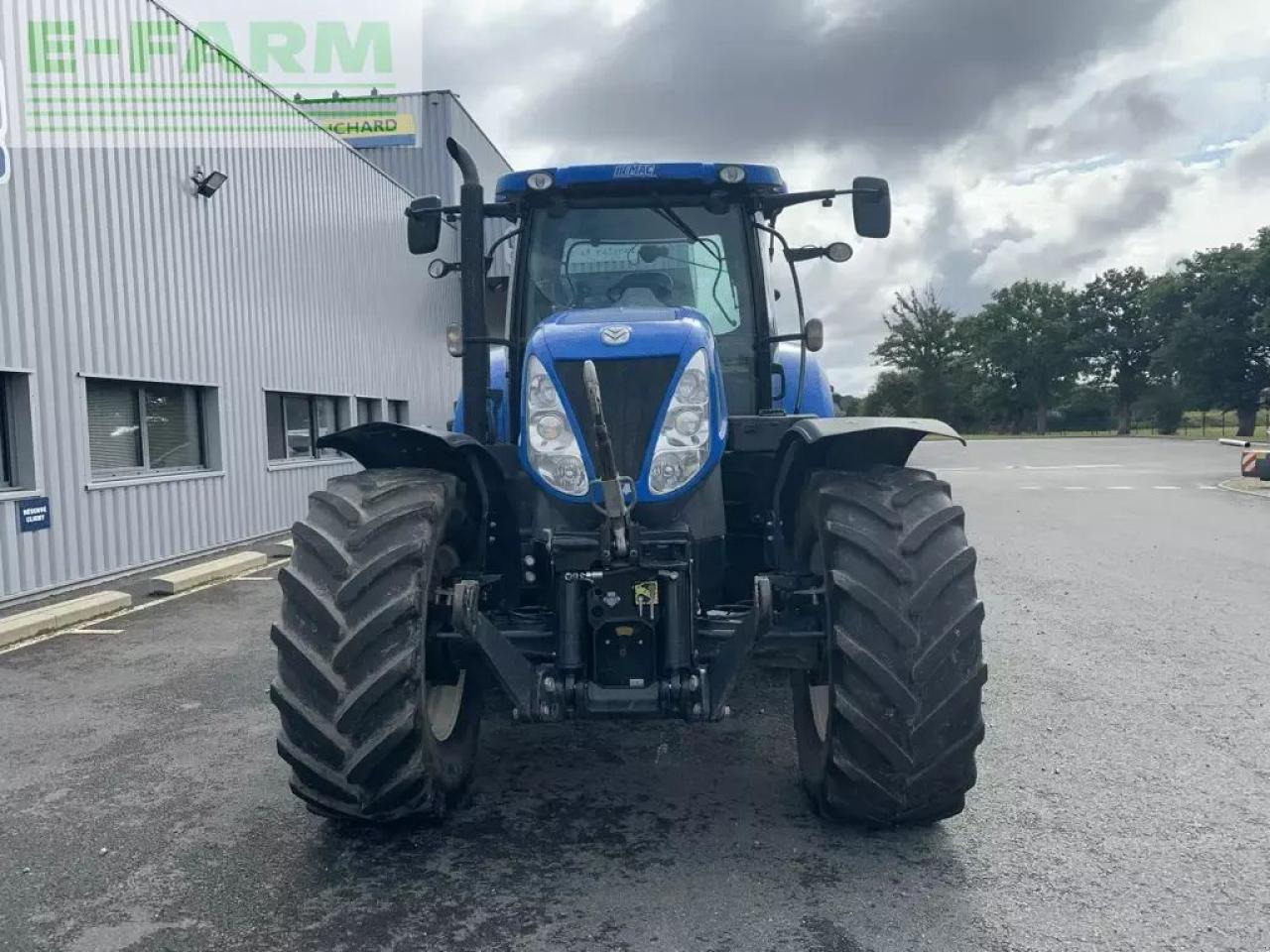 Farm tractor New Holland t7.235 auto command: picture 10 Farm tractor New Holland t7.235 auto command: picture 10