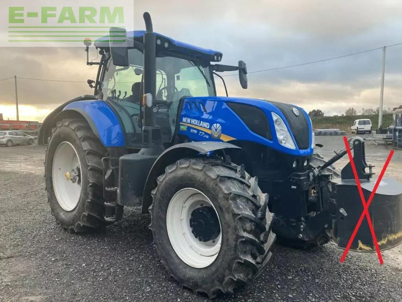 New Holland t7.245 pc s5 - Farm tractor: picture 2 New Holland t7.245 pc s5 - Farm tractor: picture 2
