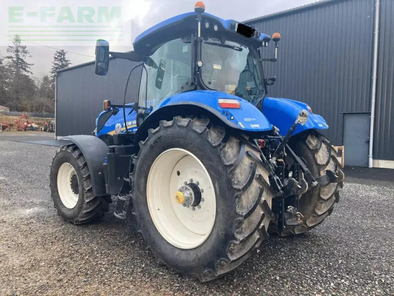 New Holland t7.245 pc s5 - Farm tractor: picture 4 New Holland t7.245 pc s5 - Farm tractor: picture 4
