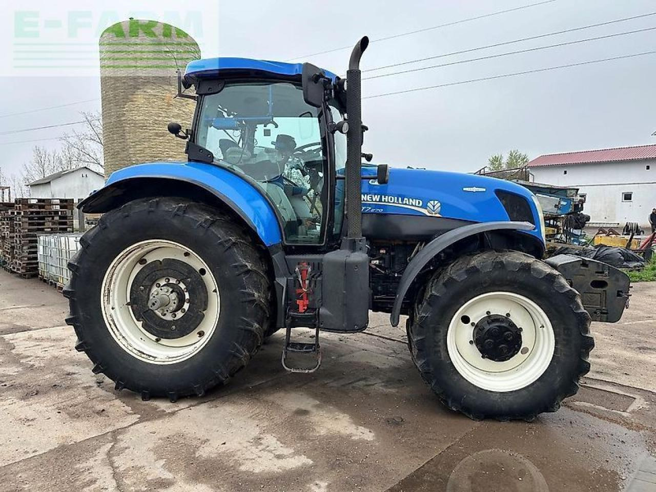 New Holland t7.270 - Farm tractor: picture 4 New Holland t7.270 - Farm tractor: picture 4