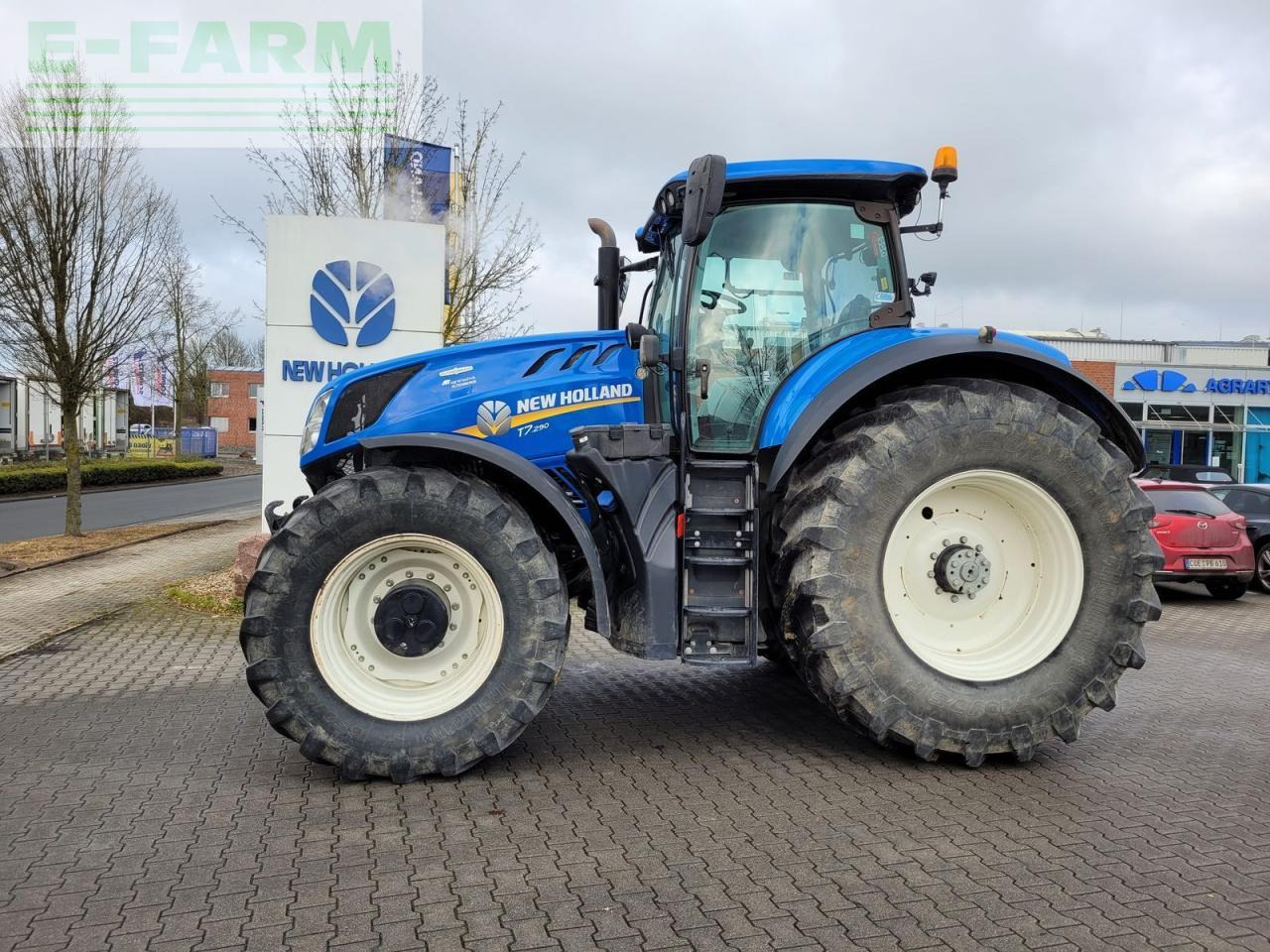 New Holland t7.290 ac heavy duty - Farm tractor: picture 1 New Holland t7.290 ac heavy duty - Farm tractor: picture 1