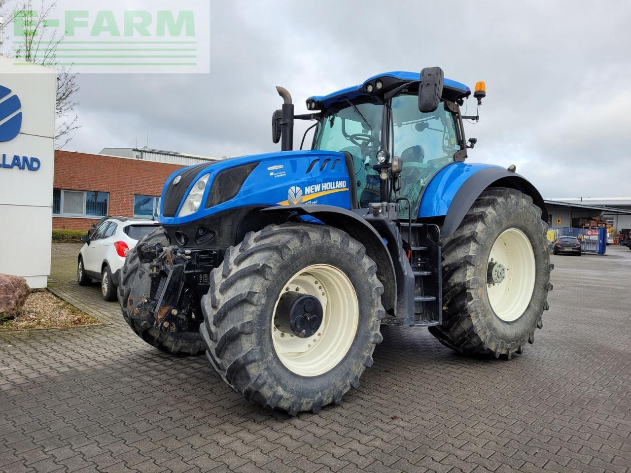 New Holland t7.290 ac heavy duty - Farm tractor: picture 2 New Holland t7.290 ac heavy duty - Farm tractor: picture 2