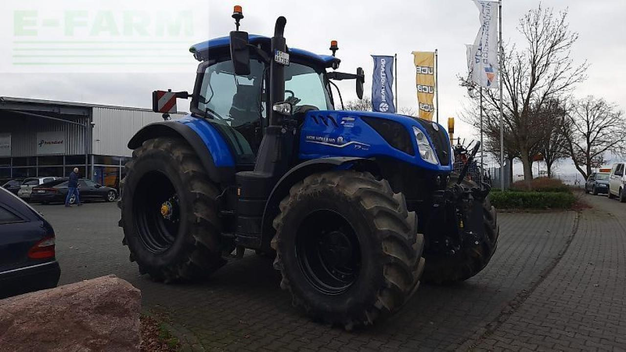 New Holland t7.300 ac plmi - Farm tractor: picture 4 New Holland t7.300 ac plmi - Farm tractor: picture 4
