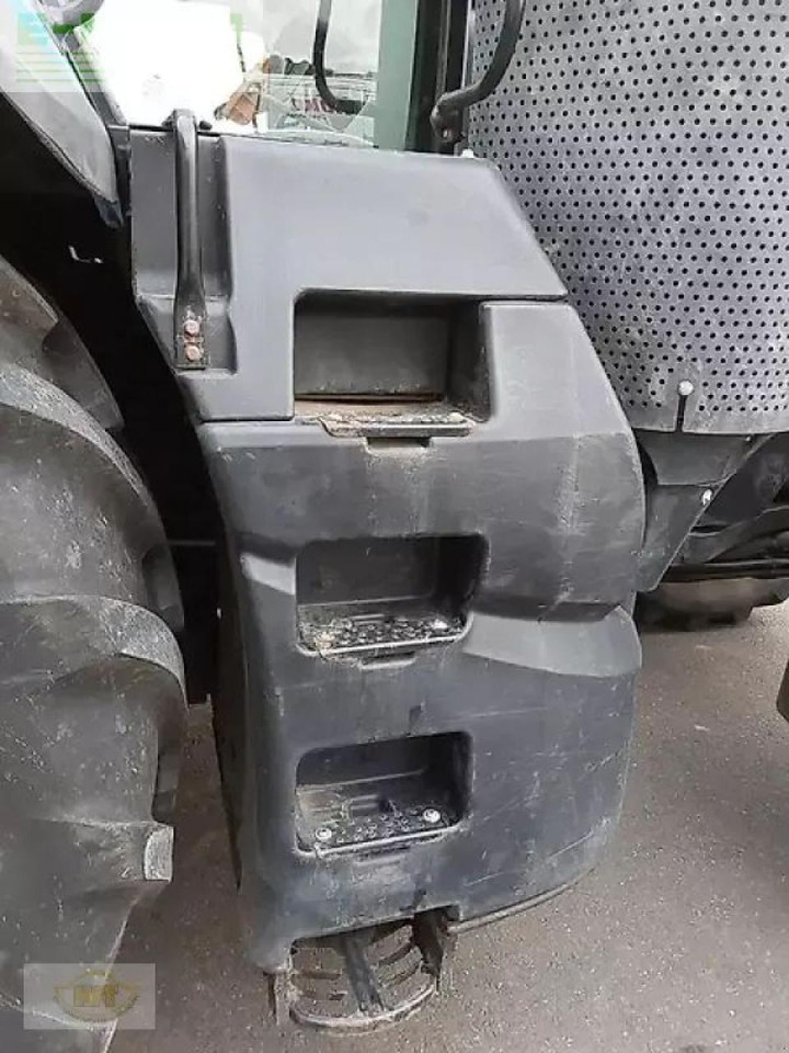 New Holland t8.410 uc UC - Farm tractor: picture 4 New Holland t8.410 uc UC - Farm tractor: picture 4