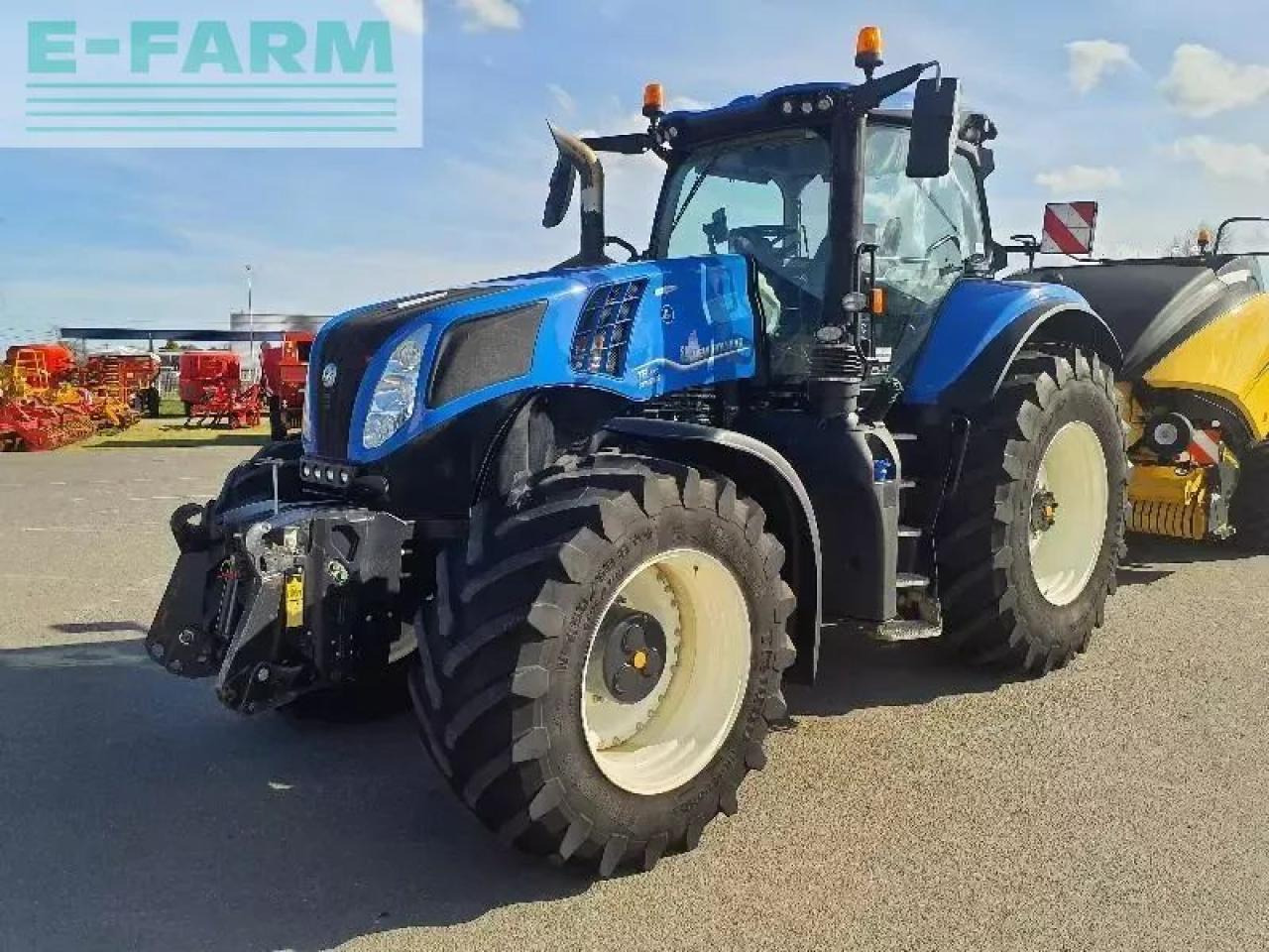 New Holland t8-410ac AC - Farm tractor: picture 1 New Holland t8-410ac AC - Farm tractor: picture 1