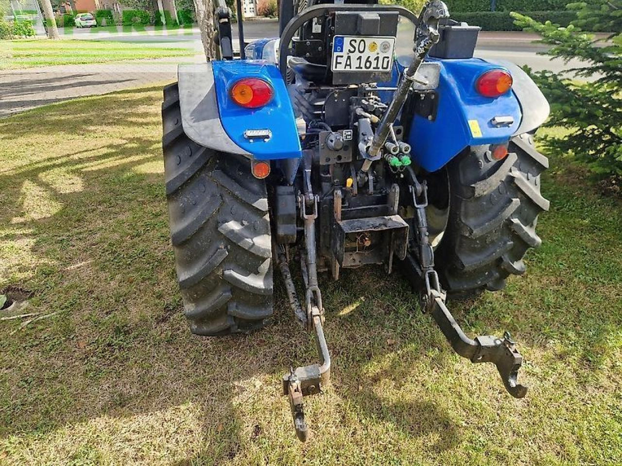 New Holland td 4020 f - Farm tractor: picture 2 New Holland td 4020 f - Farm tractor: picture 2