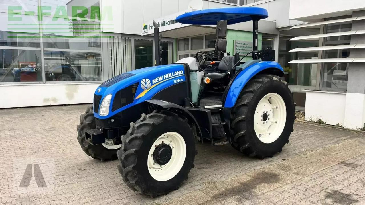 New Holland td 5.85 - Farm tractor: picture 1 New Holland td 5.85 - Farm tractor: picture 1
