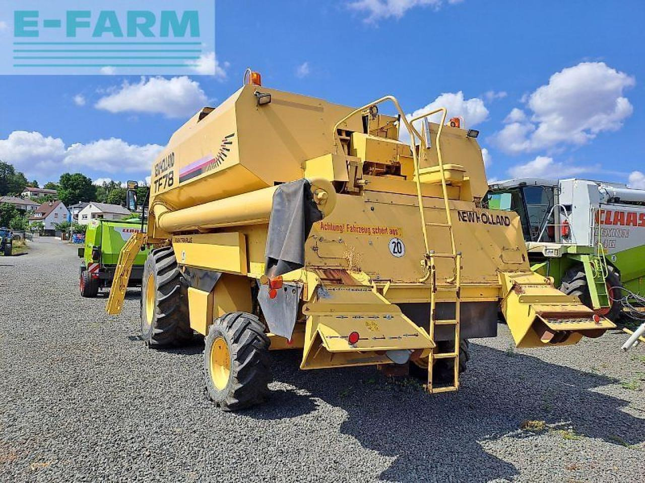 New Holland tf 78 - Combine harvester: picture 5 New Holland tf 78 - Combine harvester: picture 5