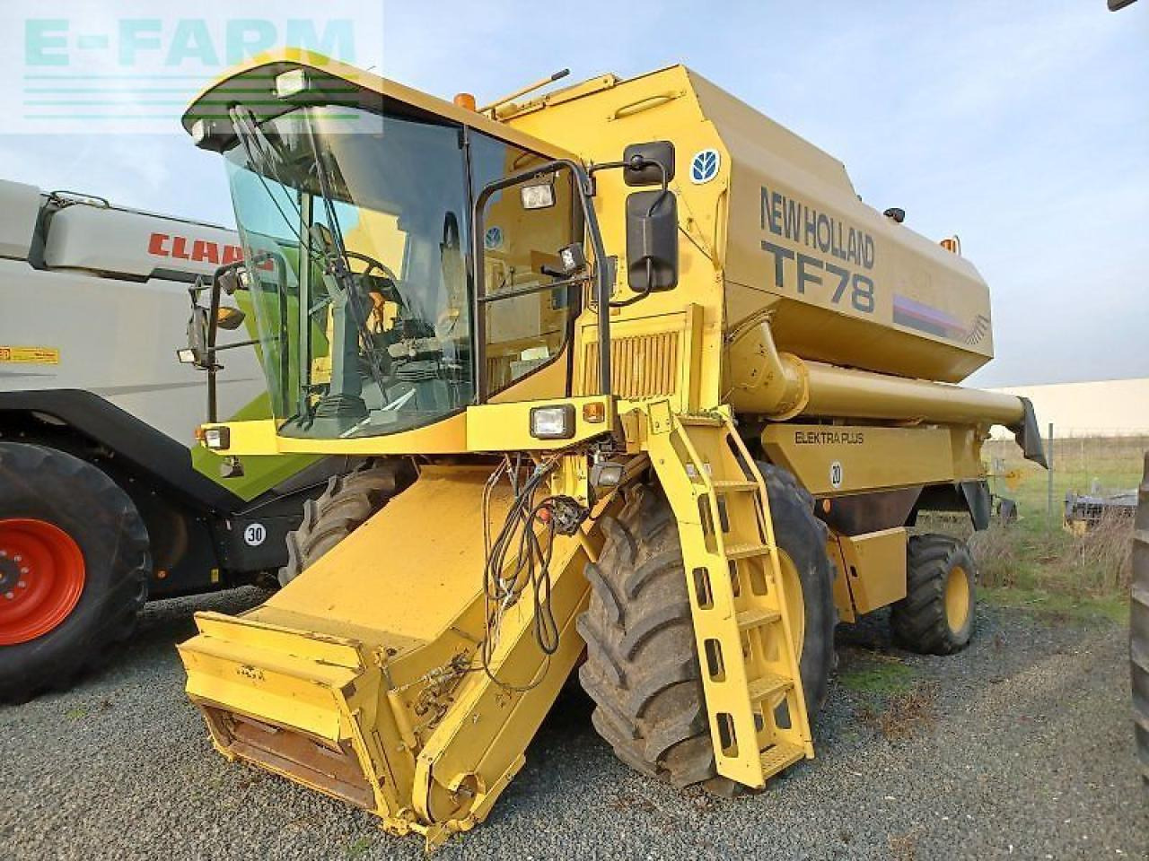 New Holland tf 78 - Combine harvester: picture 2 New Holland tf 78 - Combine harvester: picture 2