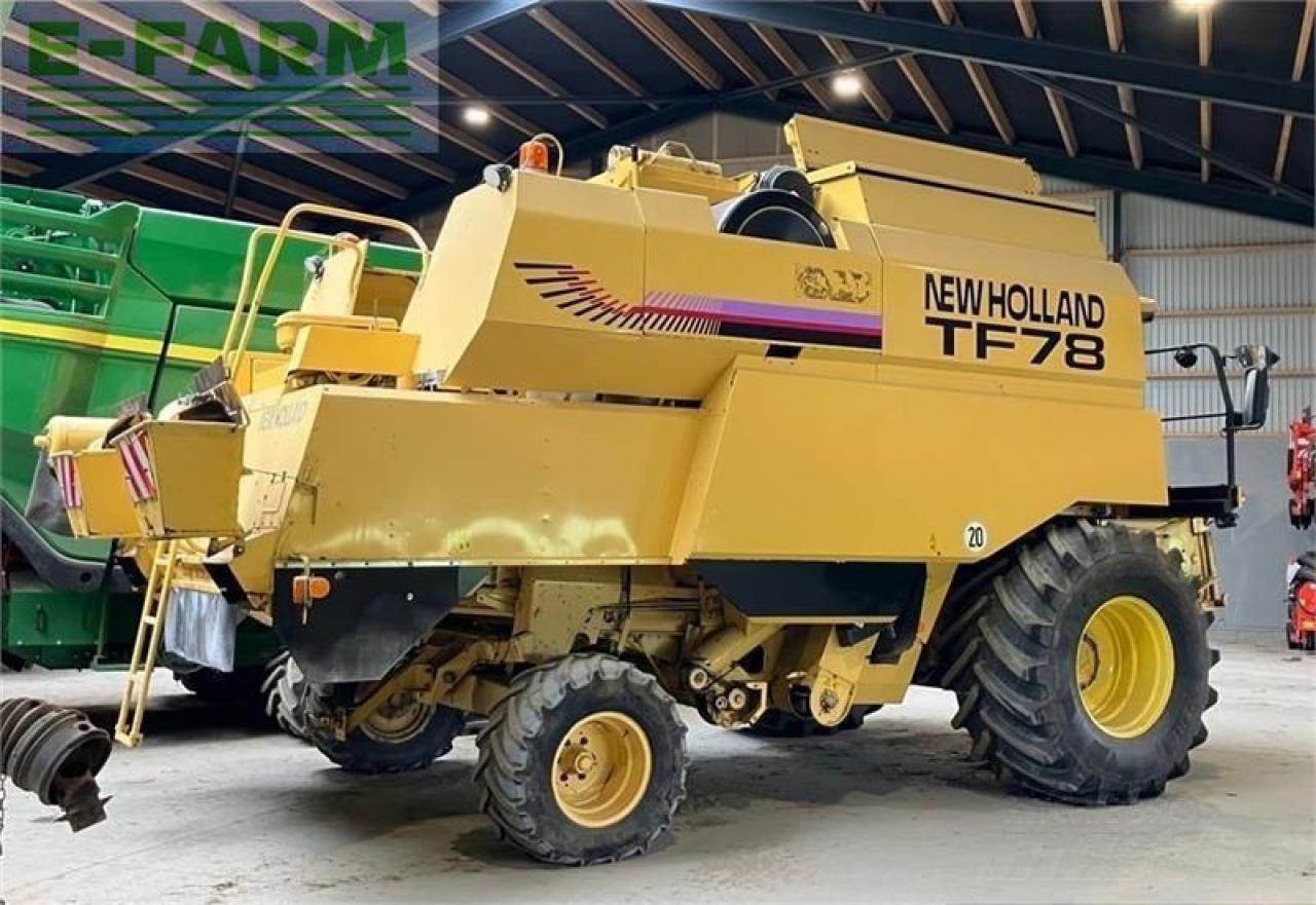 New Holland tf78 - Combine harvester: picture 4 New Holland tf78 - Combine harvester: picture 4