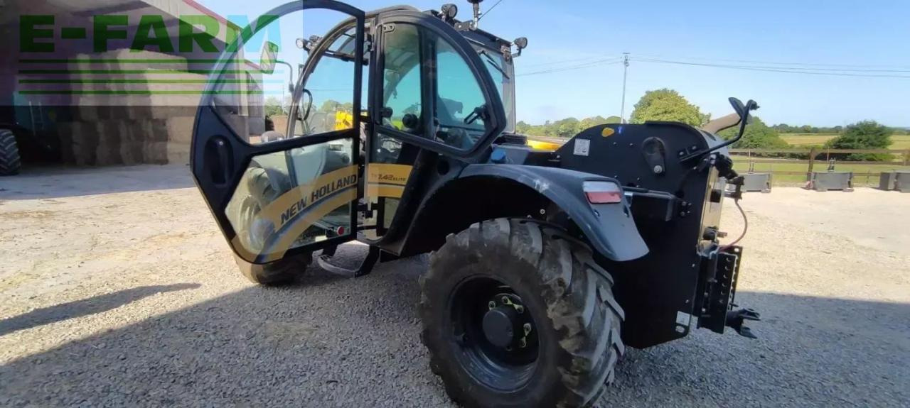 New Holland th7.42 - Telescopic handler: picture 5 New Holland th7.42 - Telescopic handler: picture 5