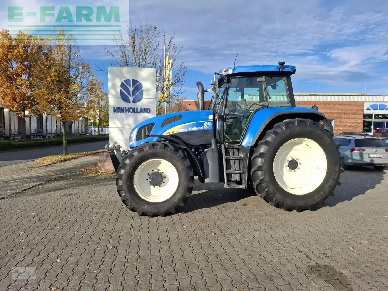 New Holland tvt 145 - Farm tractor: picture 1 New Holland tvt 145 - Farm tractor: picture 1
