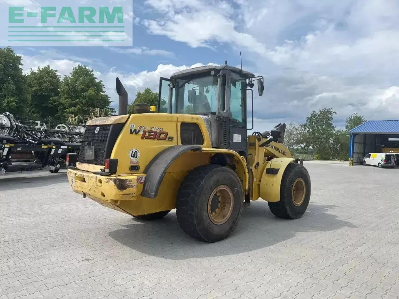 New Holland w 130 b - Mini excavator: picture 4 New Holland w 130 b - Mini excavator: picture 4
