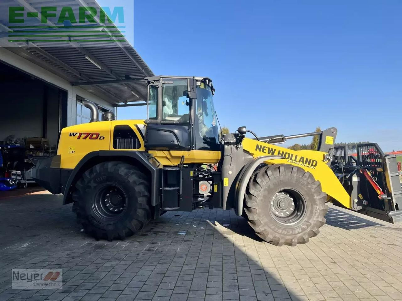 New Holland w170d - Mini excavator: picture 1 New Holland w170d - Mini excavator: picture 1