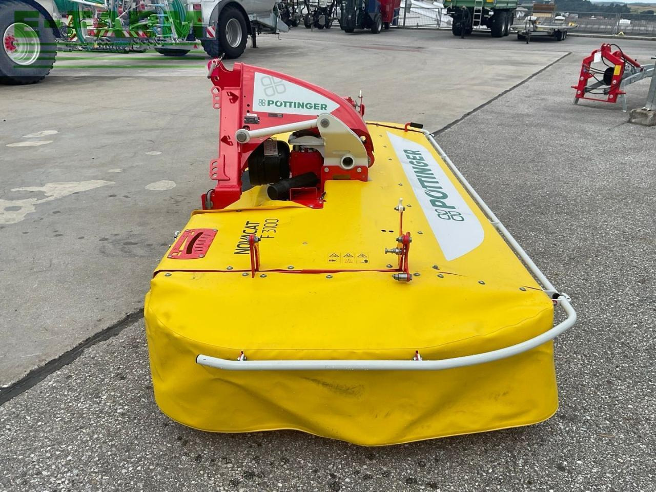 Pöttinger Novacat F 3100 - Mower: picture 2 Pöttinger Novacat F 3100 - Mower: picture 2