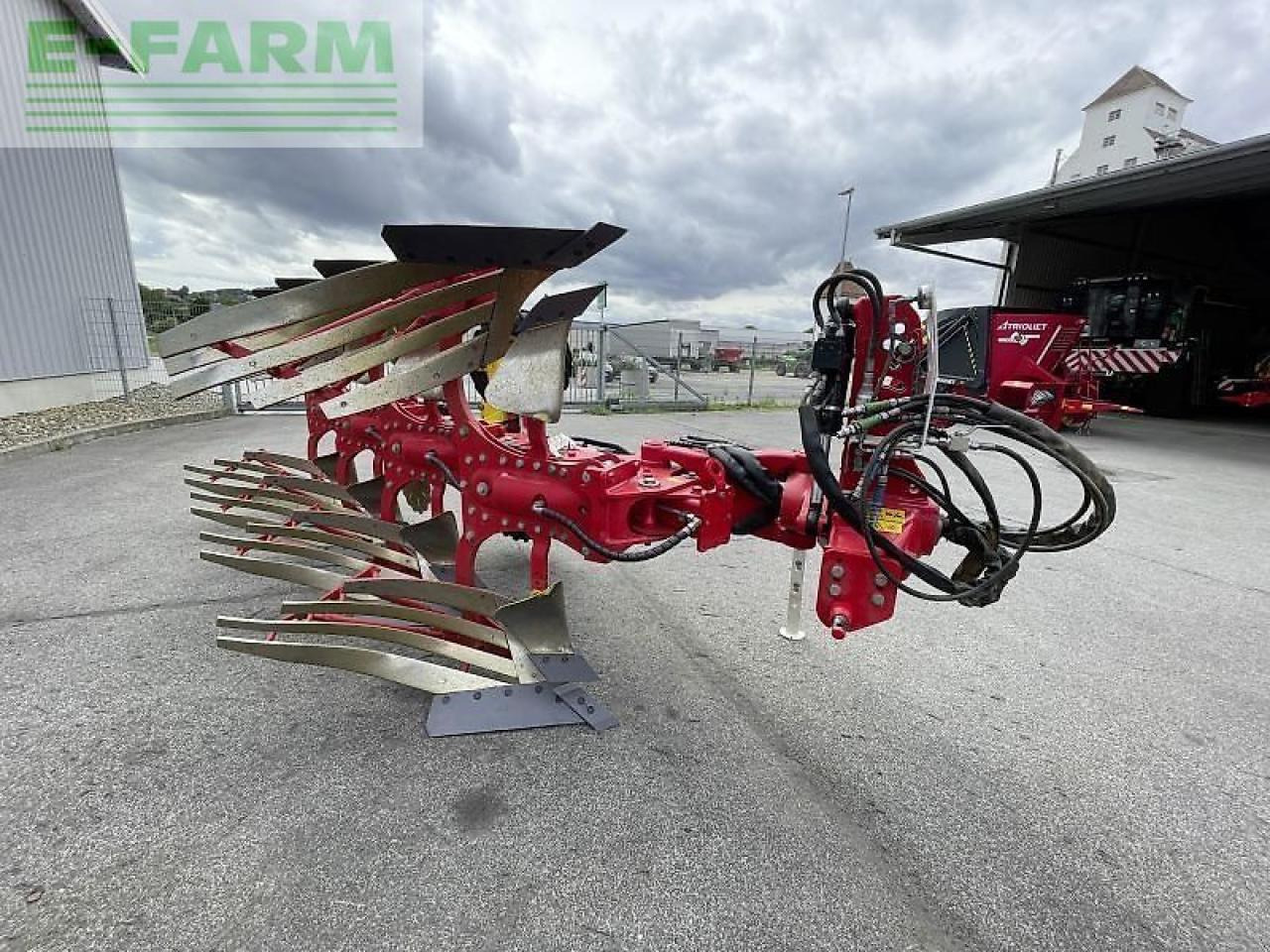 Pöttinger servo 3000 plus nova 4-scharig - Plough: picture 5 Pöttinger servo 3000 plus nova 4-scharig - Plough: picture 5