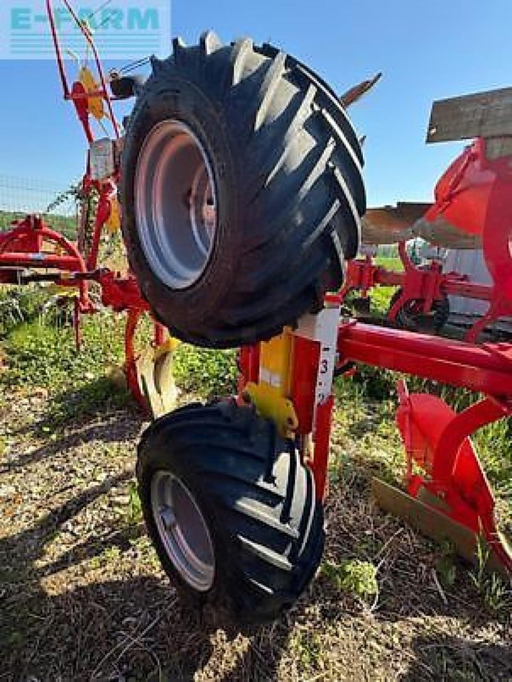 Pöttinger servo 35 s plus - Plough: picture 5 Pöttinger servo 35 s plus - Plough: picture 5