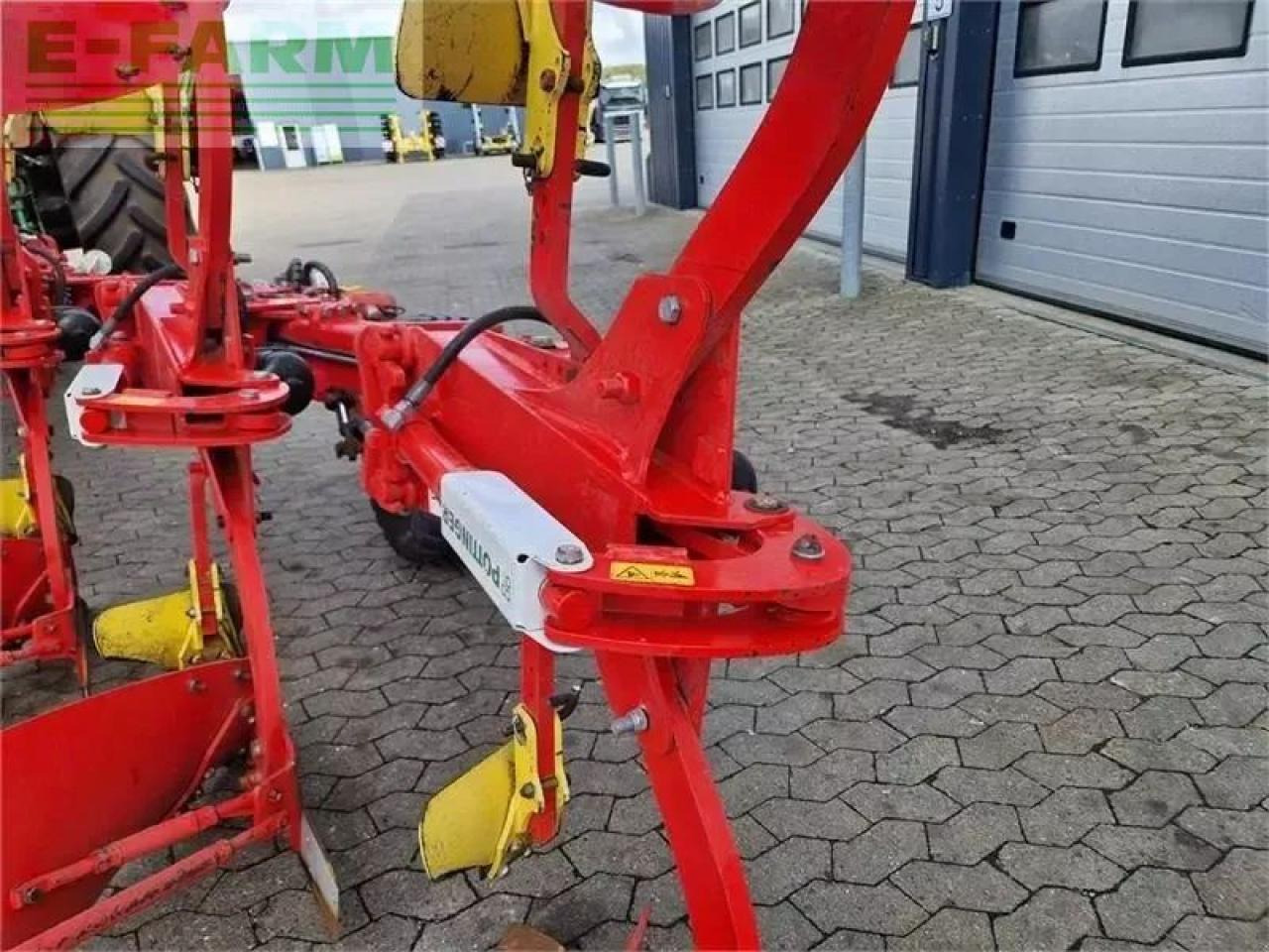 Pöttinger servo 45 s plus nova 6 furet - Plough: picture 4 Pöttinger servo 45 s plus nova 6 furet - Plough: picture 4