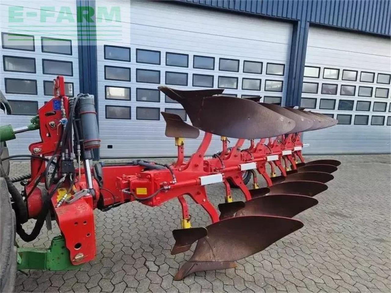 Pöttinger servo 45 s plus nova 6 furet - Plough: picture 2 Pöttinger servo 45 s plus nova 6 furet - Plough: picture 2