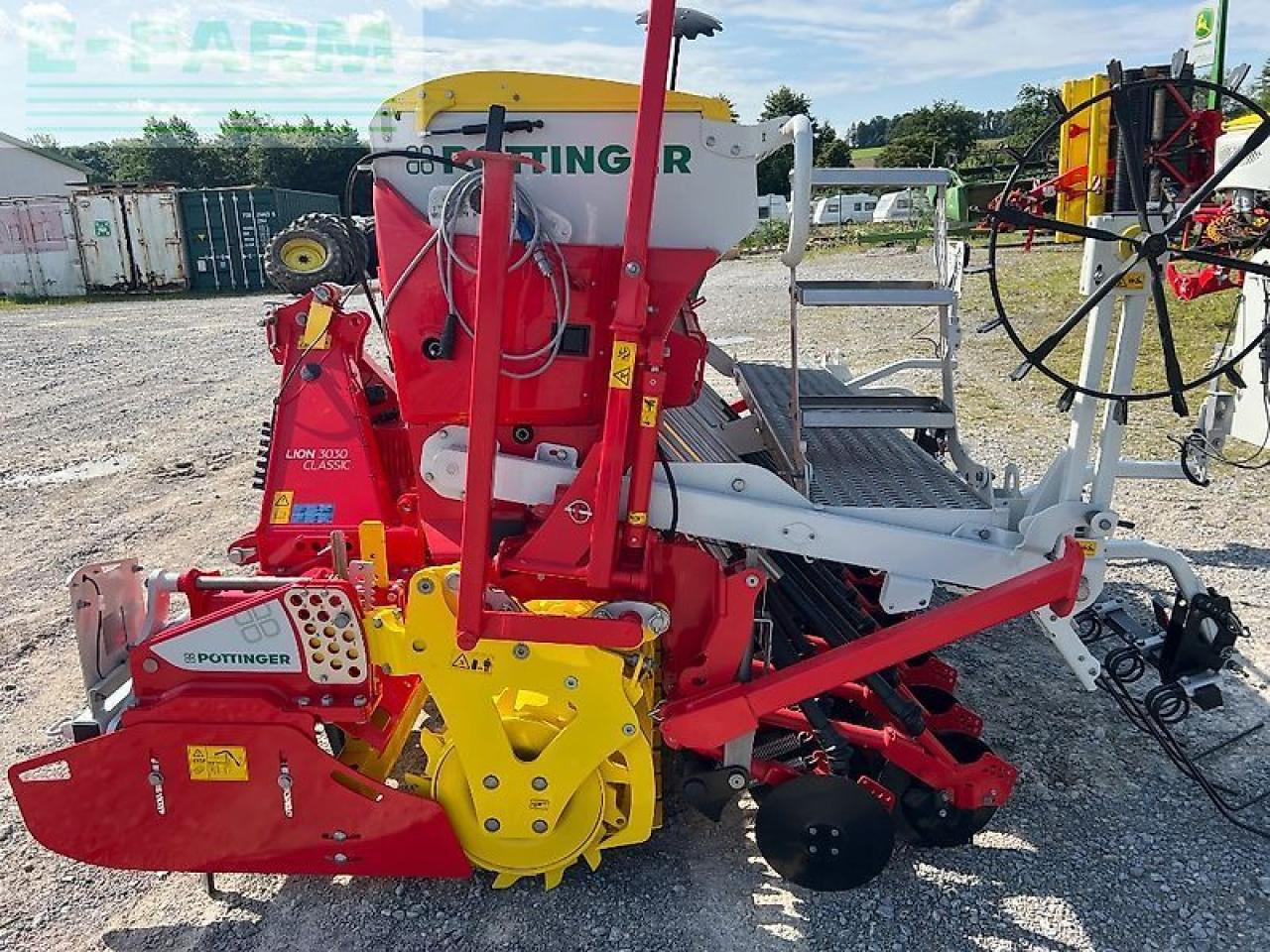 Pöttinger vitasem m 3000 + lion 3030 classic - Seed drill: picture 4 Pöttinger vitasem m 3000 + lion 3030 classic - Seed drill: picture 4