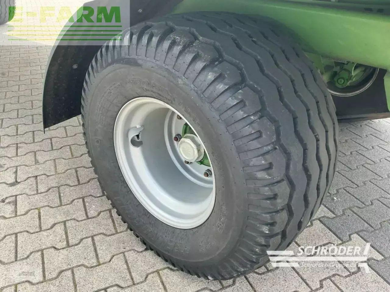 Pronar to 26 m - Farm platform trailer: picture 5 Pronar to 26 m - Farm platform trailer: picture 5