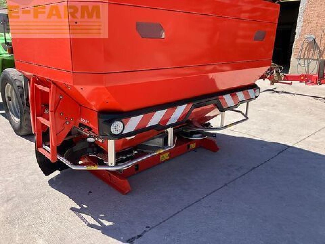 Rauch axis 50.2 emc+w *5200l behältervolumen* - Fertilizer spreader: picture 5 Rauch axis 50.2 emc+w *5200l behältervolumen* - Fertilizer spreader: picture 5