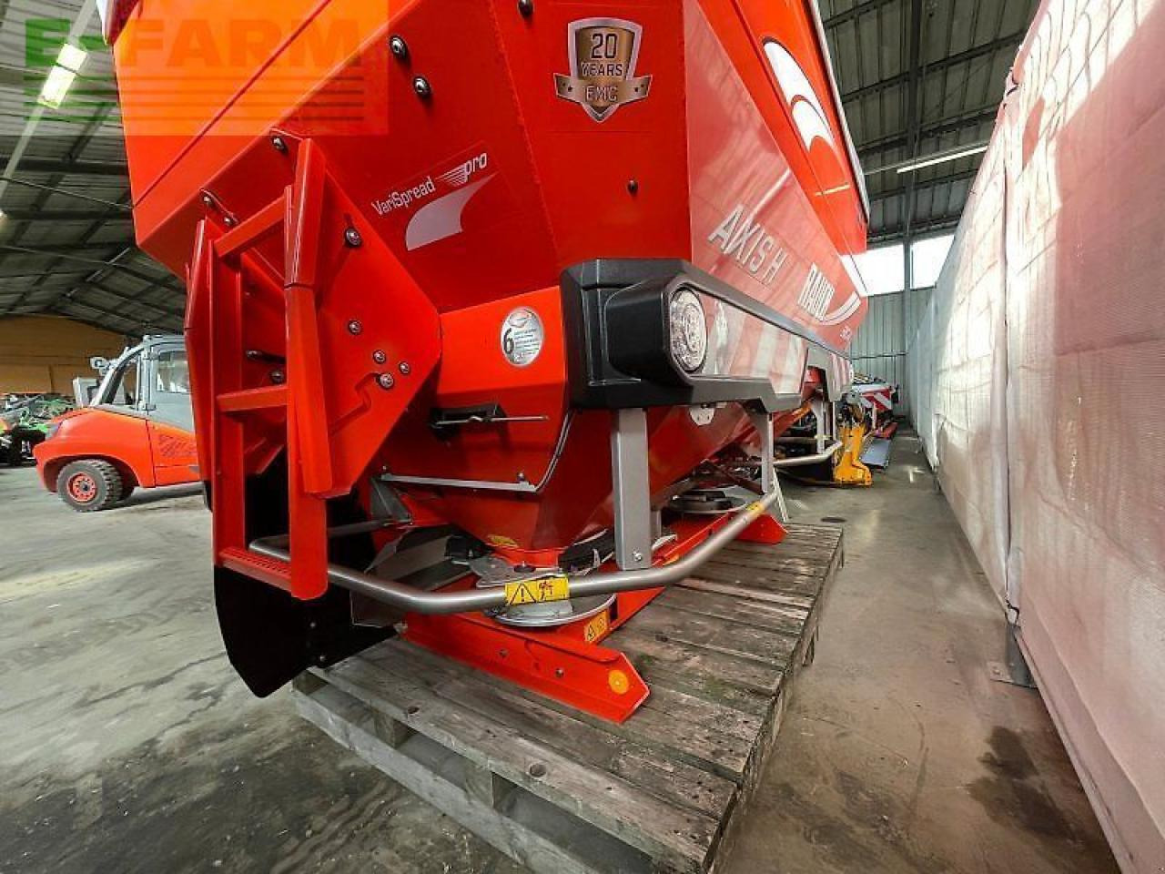 Rauch axis h 50.2 emc+w - Fertilizer spreader: picture 4 Rauch axis h 50.2 emc+w - Fertilizer spreader: picture 4