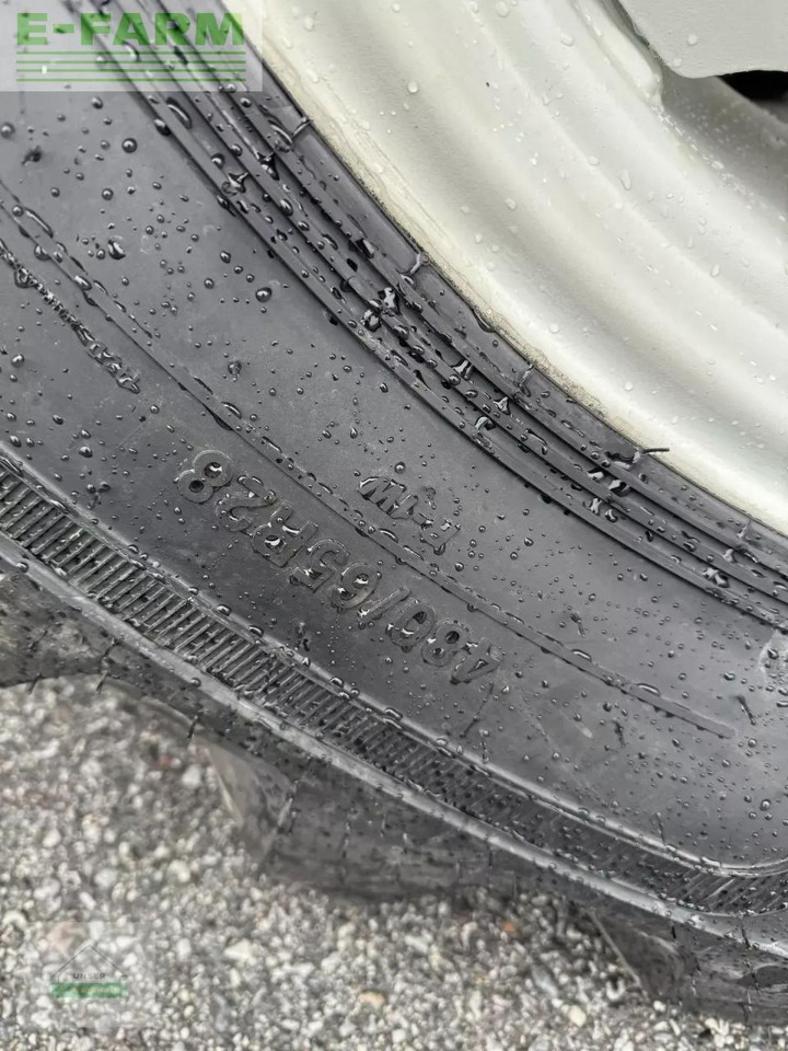 Renault 640 rz - Farm tractor: picture 5 Renault 640 rz - Farm tractor: picture 5