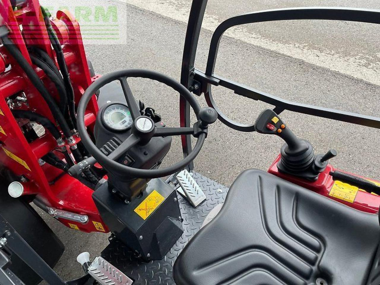 Schäffer 2630 - hubhöhe 311cm, stvzo, kardanwelle - Mini excavator: picture 4 Schäffer 2630 - hubhöhe 311cm, stvzo, kardanwelle - Mini excavator: picture 4