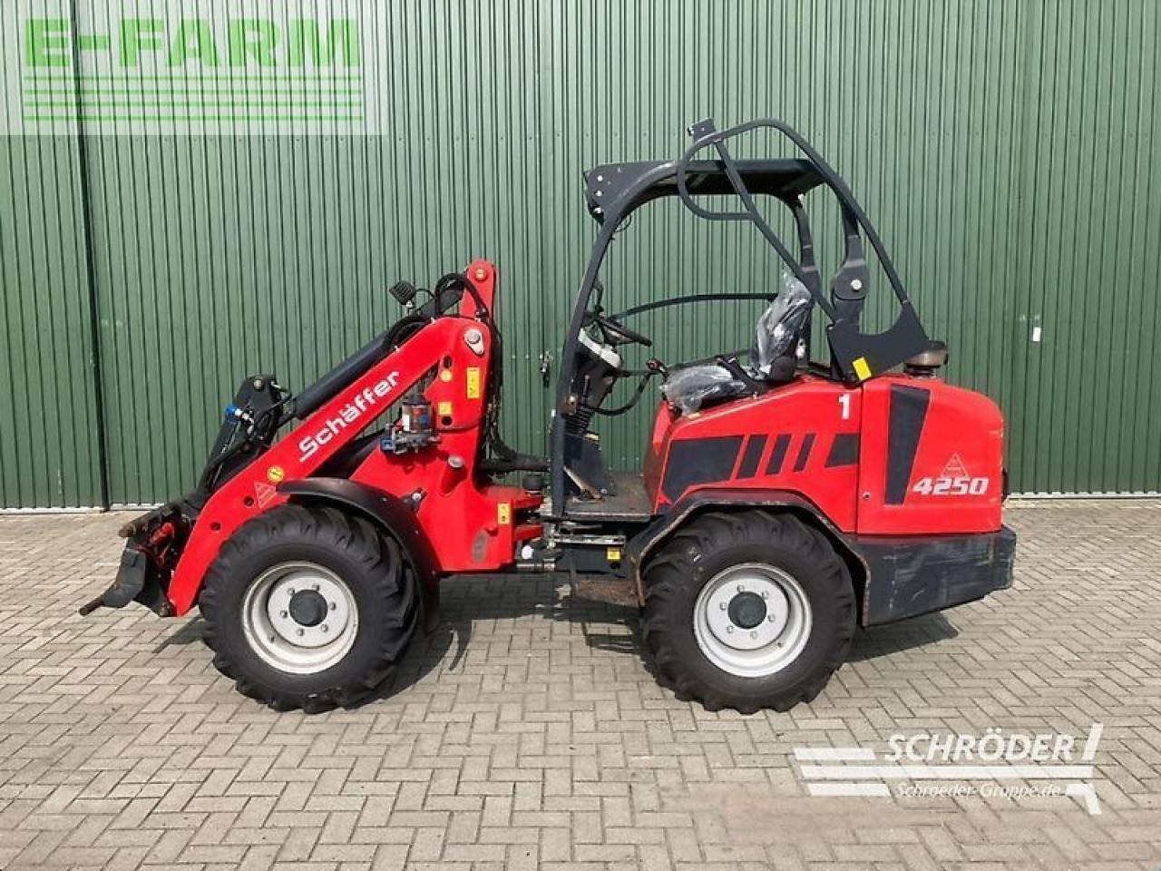 Schäffer 4250 - Mini excavator: picture 3 Schäffer 4250 - Mini excavator: picture 3