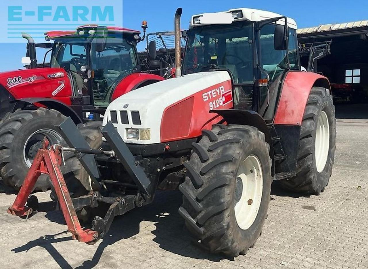 Steyr 9125 - Farm tractor: picture 1 Steyr 9125 - Farm tractor: picture 1