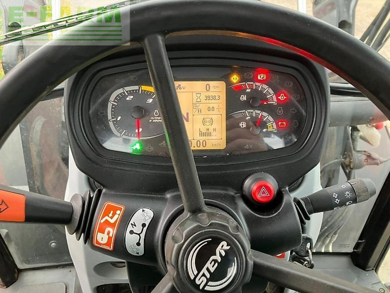 Steyr kompakt 4095 hilo - Farm tractor: picture 4 Steyr kompakt 4095 hilo - Farm tractor: picture 4