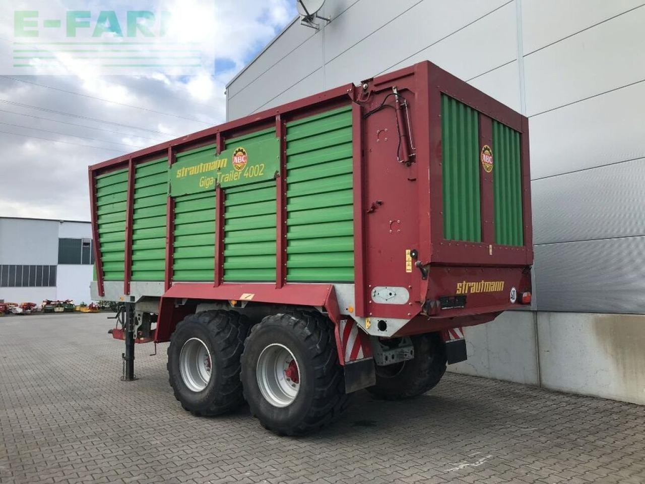 Strautmann giga-trailer 4002 - Farm tipping trailer/ Dumper: picture 4 Strautmann giga-trailer 4002 - Farm tipping trailer/ Dumper: picture 4