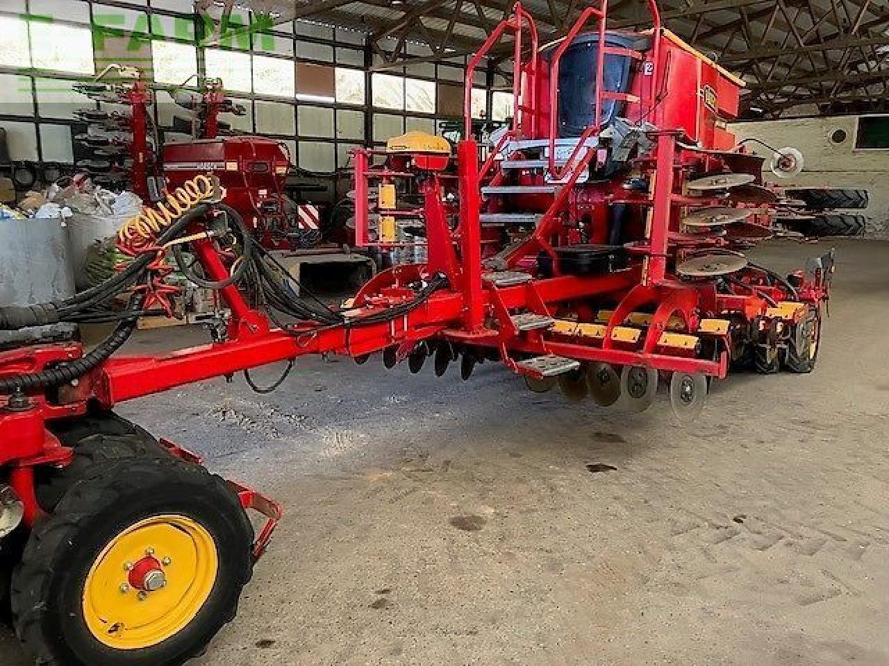 Väderstad rapid 400 s - Seed drill: picture 1 Väderstad rapid 400 s - Seed drill: picture 1