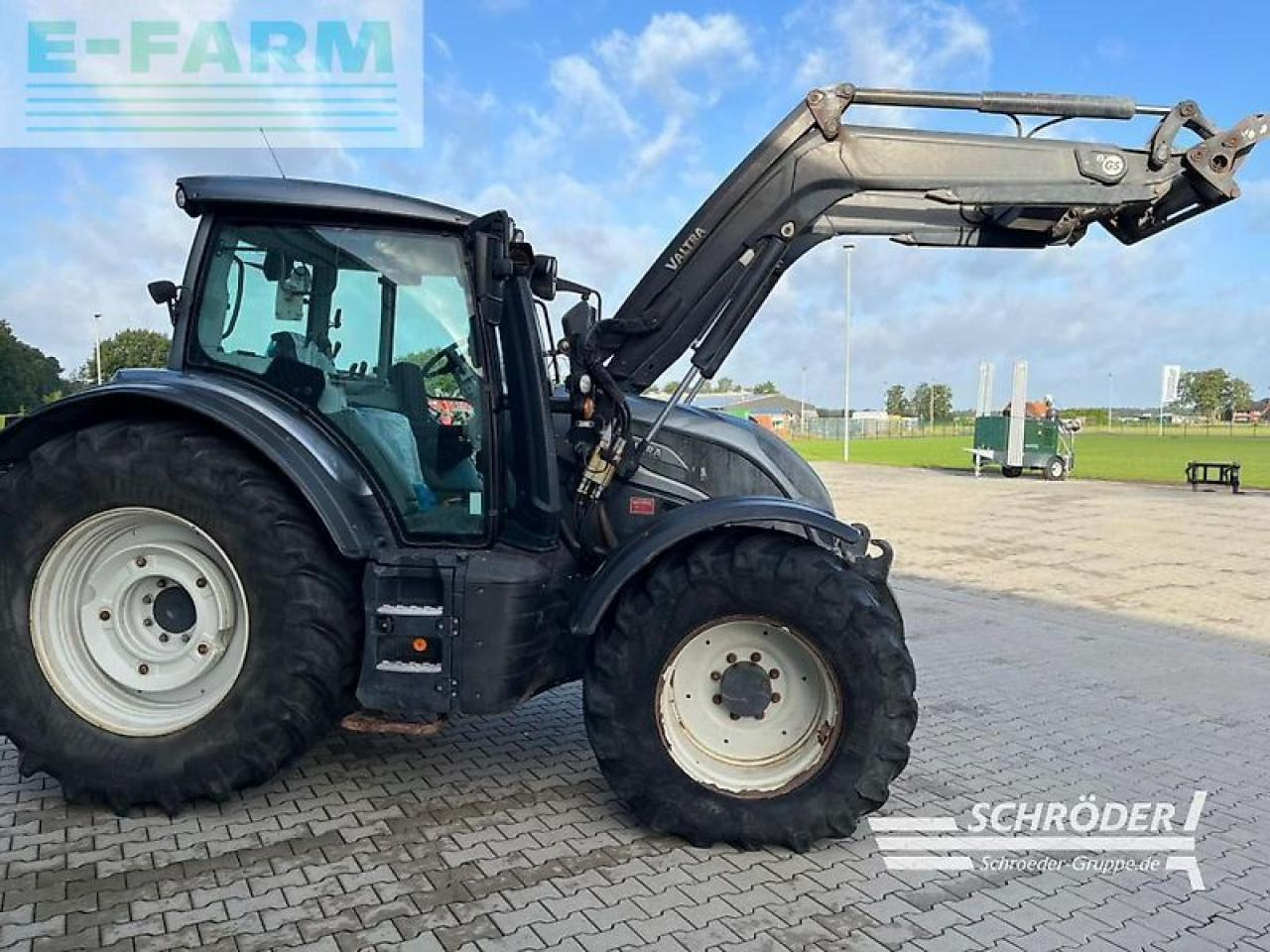 Valtra n 154 ea - Farm tractor: picture 3 Valtra n 154 ea - Farm tractor: picture 3